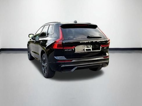 Used 2026 Volvo XC60 B5 Core AWD/4WD image 5