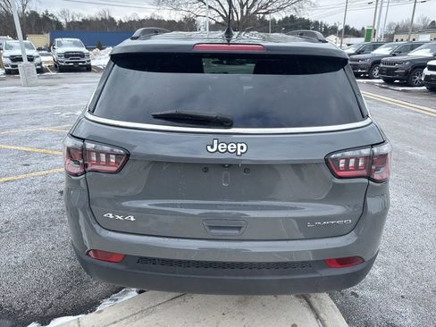 Used 2022 Jeep Compass Limited AWD/4WD image 7