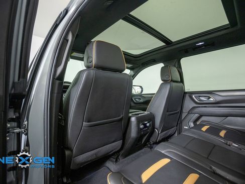 Used 2024 GMC Yukon XL AT4 w/ AT4 Premium Plus Package AWD/4WD image 26