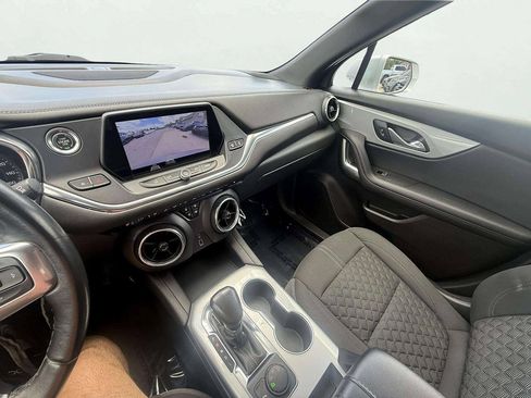 Used 2020 Chevrolet Blazer LT AWD/4WD image 19