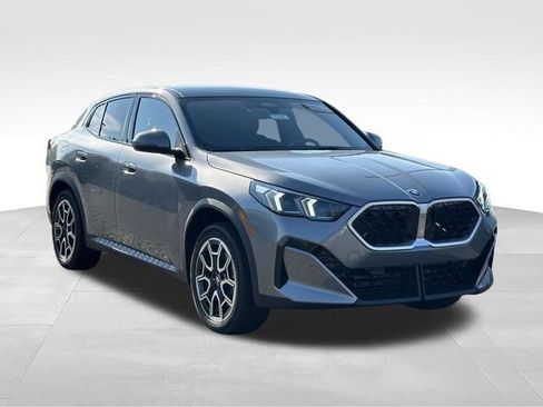 New 2026 BMW X2 xDrive28i w/ Convenience Package AWD/4WD image 1