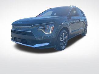 Certified 2023 Kia Niro EX video 2