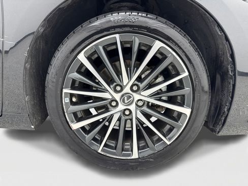 Used 2022 Lexus ES 300h w/ Premium Package FWD image 50