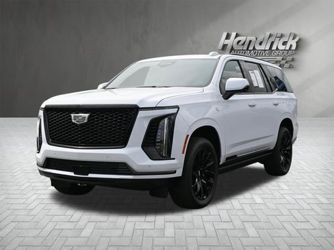 Used 2026 Cadillac Escalade Sport w/ LPO, ONYX Package AWD/4WD image 5