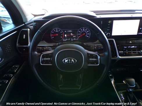 Used 2021 Kia Sorento SX image 14