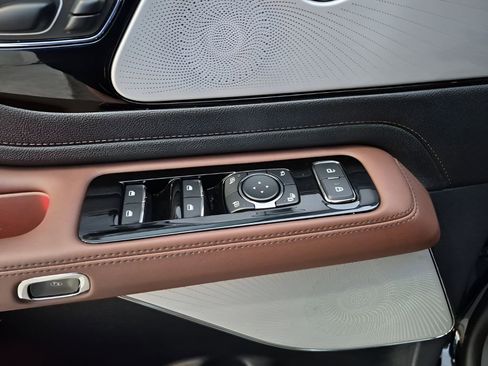 Used 2026 Lincoln Aviator Reserve w/ Luxury Package image 28