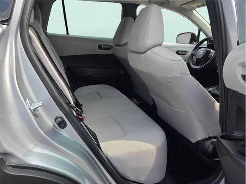Used 2026 Toyota Corolla Cross L FWD image 17
