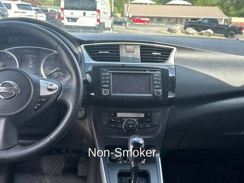 Used 2018 Nissan Sentra SV w/ Premium Package (P01) FWD image 6