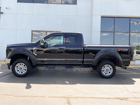 Used 2019 Ford F250 XLT w/ XLT Value Package AWD/4WD image 6