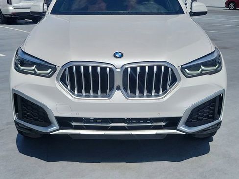 Used 2021 BMW X6 xDrive40i w/ Premium Package AWD/4WD image 9