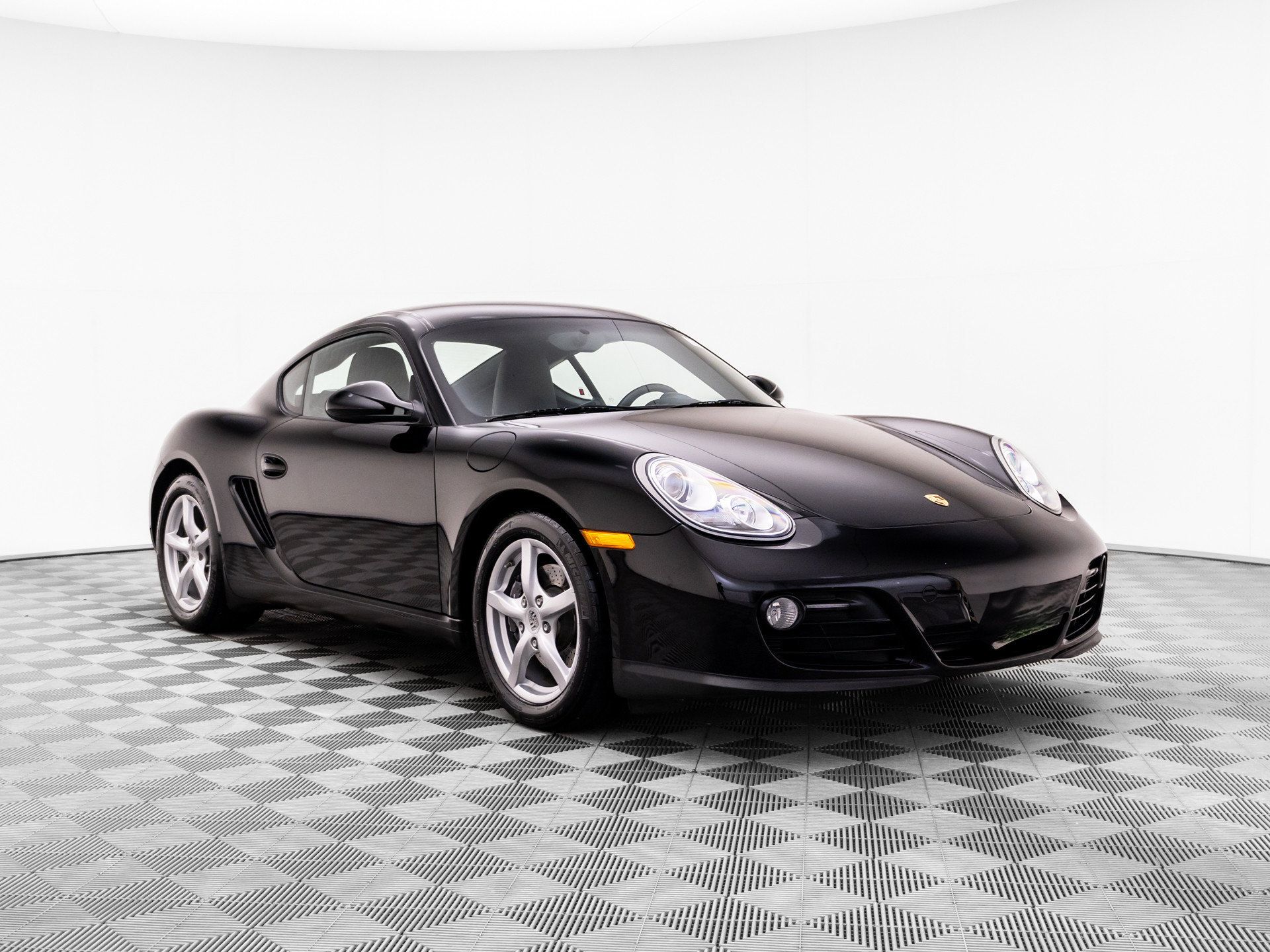 Used 2010 Porsche Cayman RWD image 6