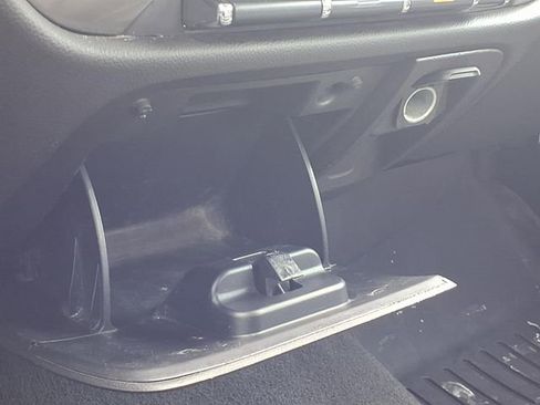 Used 2019 Chevrolet Silverado 1500 LT w/ All Star Edition image 13