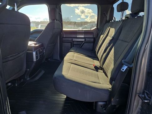 Used 2018 Ford F150 XLT w/ Equipment Group 302A Luxury AWD/4WD image 28