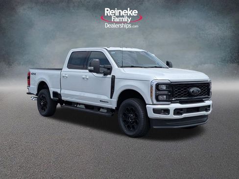 New 2026 Ford F250 Lariat w/ Black Appearance Package AWD/4WD image 3