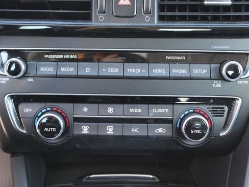 Used 2019 Kia Optima S w/ S Panoramic Sunroof Package image 19