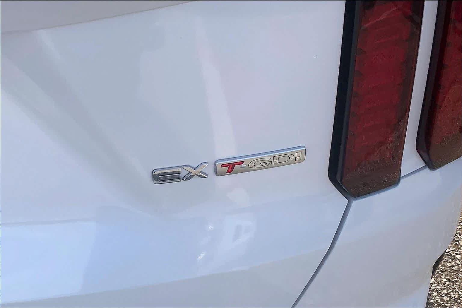 Used 2021 Kia Sorento EX FWD image 9