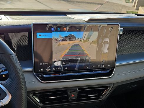 New 2026 Volkswagen Tiguan SE R-Line image 15