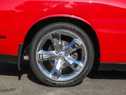 Used 2012 Dodge Challenger R/T Plus image 13