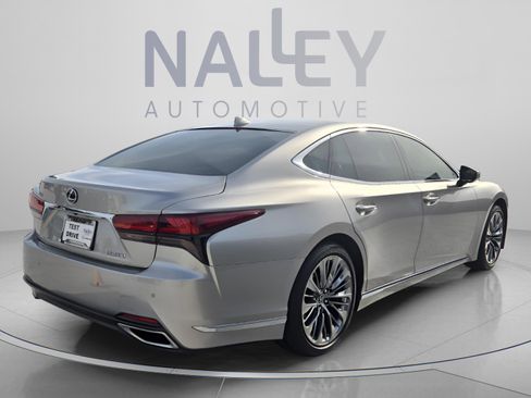 Certified 2023 Lexus LS 500 w/ Accessory Package (Z2) RWD image 5