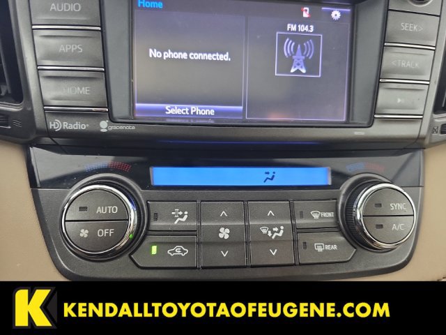 Used 2015 Toyota RAV4 XLE AWD/4WD image 17