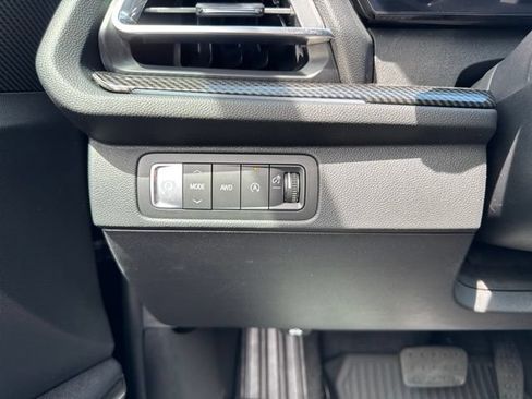 New 2026 Chevrolet Traverse High Country w/ LPO, Floor Liner Package AWD/4WD image 27