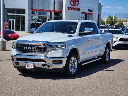 Used 2024 RAM 1500 Limited w/ Trailer Tow Group AWD/4WD image 4