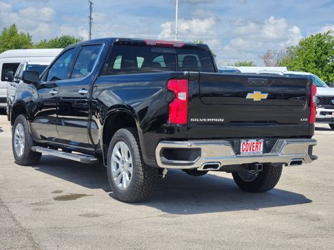 New 2026 Chevrolet Silverado 1500 LTZ w/ Z71 Off-Road Package AWD/4WD image 5