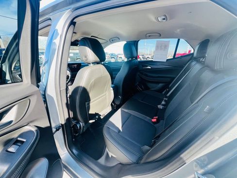Used 2025 Buick Encore GX Preferred image 32