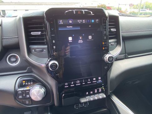 Used 2023 RAM 1500 Laramie AWD/4WD image 30
