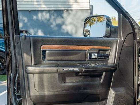 Used 2015 RAM 3500 Laramie w/ Cold Weather Group image 17