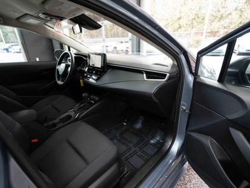 Used 2023 Toyota Corolla LE image 25