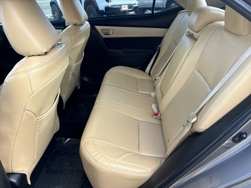 Used 2017 Toyota Corolla LE image 24