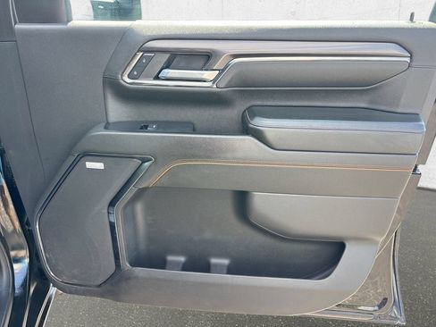 Used 2024 GMC Sierra 2500 AT4 w/ Technology Package AWD/4WD image 15