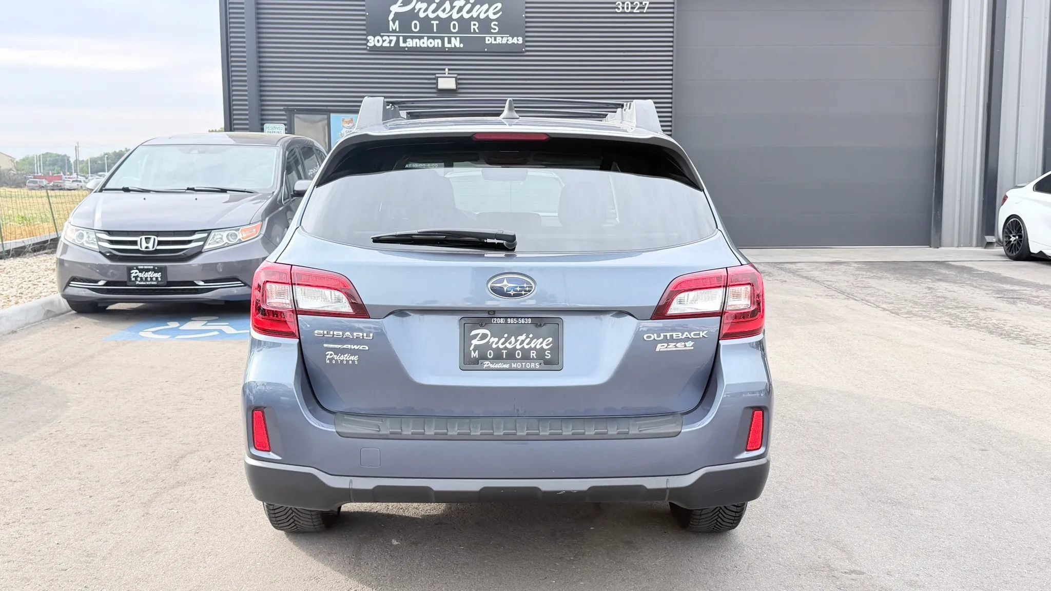 Used 2017 Subaru Outback 2.5i Premium w/ Popular Package #2 AWD/4WD image 7