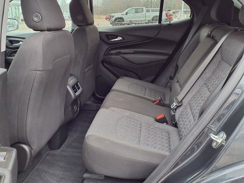 Used 2023 Chevrolet Equinox LT image 8