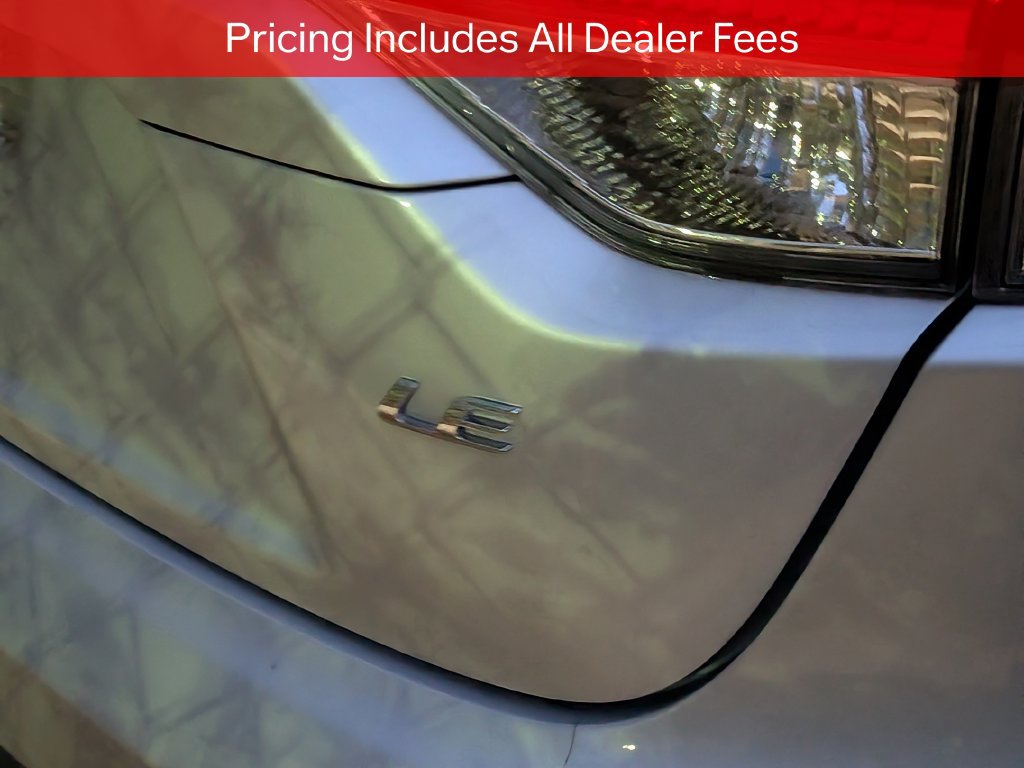 Used 2020 Toyota Corolla LE FWD image 8