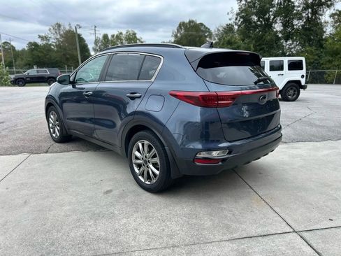 Used 2021 Kia Sportage S w/ S FWD Premium Package image 9