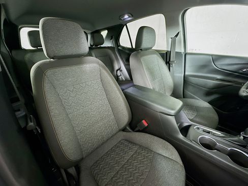 Used 2024 Chevrolet Equinox LT image 25