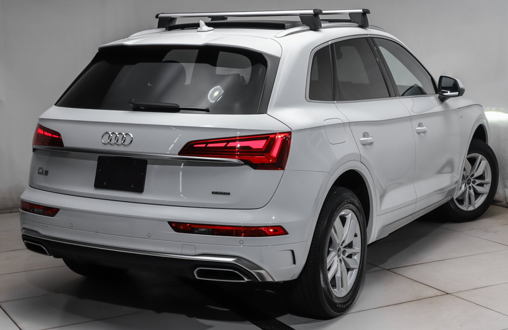 Used 2024 Audi Q5 2.0T Premium w/ Convenience Package AWD/4WD image 3