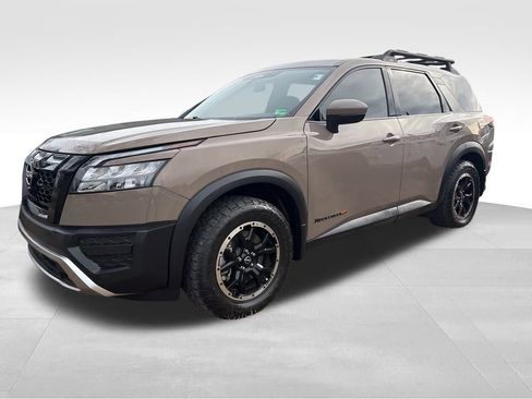 Used 2024 Nissan Pathfinder Rock Creek image 16