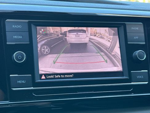 Used 2024 Volkswagen Taos S FWD image 19