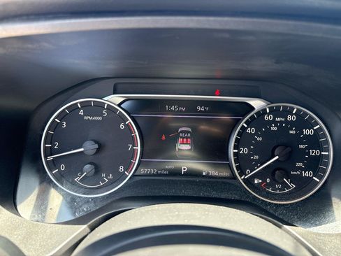 Used 2024 Nissan Rogue S AWD/4WD image 10