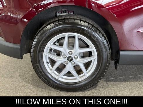 Used 2023 Ford Edge SEL w/ Convenience Package image 11