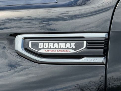 Used 2025 GMC Sierra 1500 AT4 w/ AT4 Premium Package AWD/4WD image 48