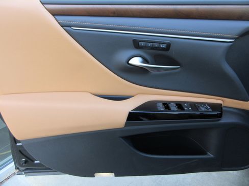 New 2025 Lexus ES 350 350 image 25