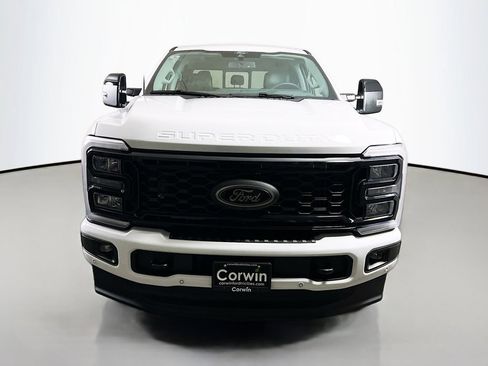 New 2026 Ford F350 Lariat w/ Black Appearance Package AWD/4WD image 4