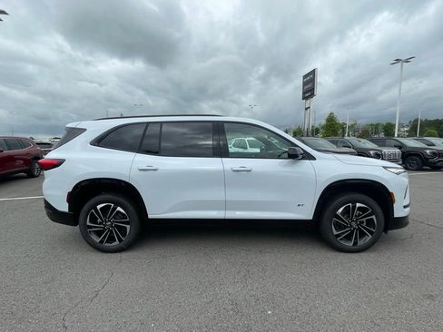 New 2026 Buick Enclave Sport Touring w/ Power Package FWD image 9