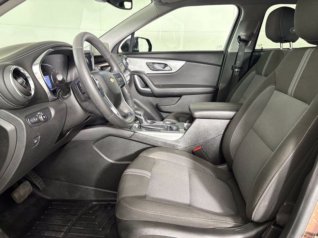 Certified 2024 Chevrolet Blazer LT w/ Convenience Package FWD image 26
