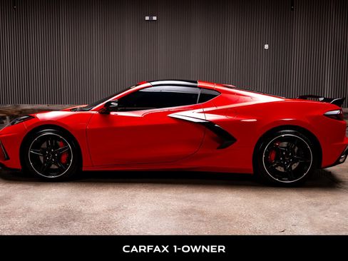 Used 2022 Chevrolet Corvette Stingray Preferred Cpe w/ Z51 Performance Package image 5