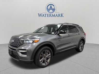 Used 2022 Ford Explorer XLT w/ Equipment Group 202A
